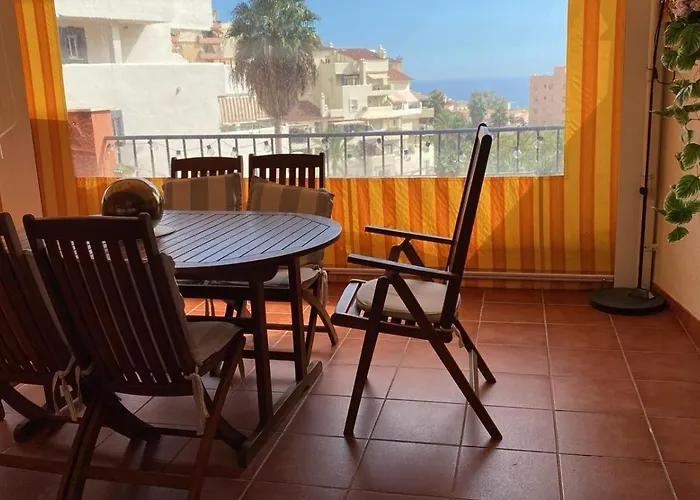 Benalmadena Costa Malaga Apartamento Muy Acogedor Con Vistas Al Mar Terraza Gigante Para Verano E Invierno Parking