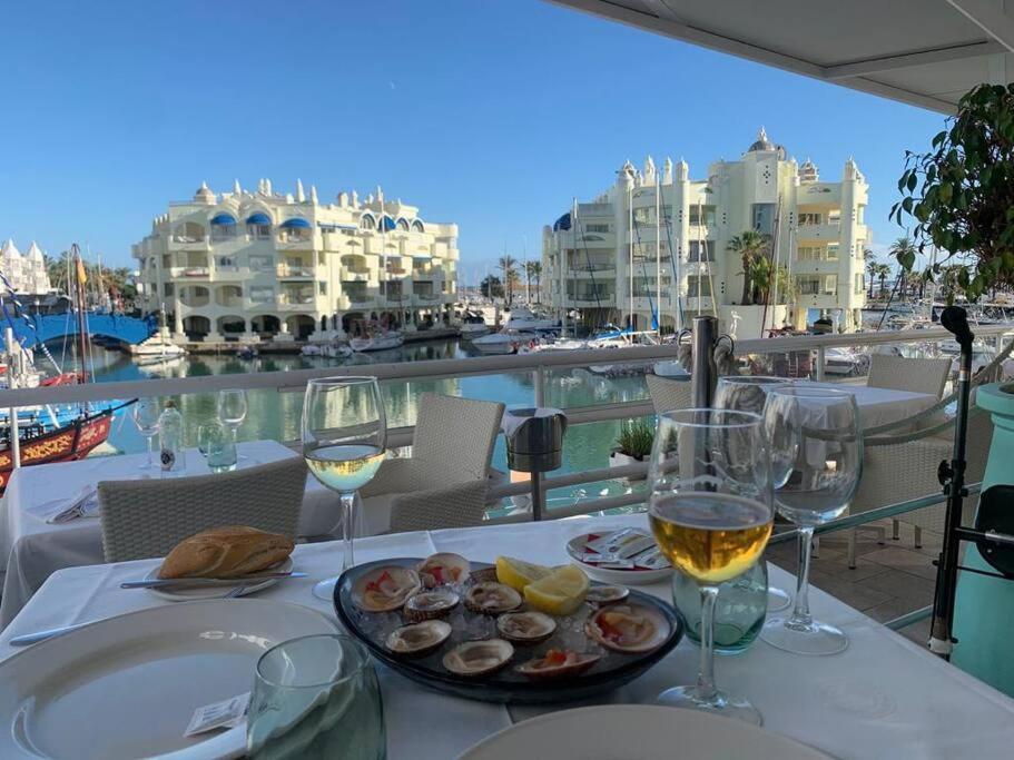 Costa Malaga Muy Acogedor Con Vistas Al Mar Terraza Gigante Verano E Invierno Parking Benalmadena